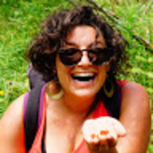 Meet your Posher, Sarina